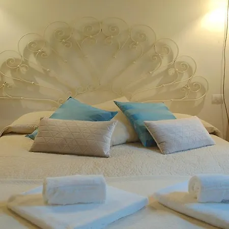 The Happy Unicorn Apt شقة *